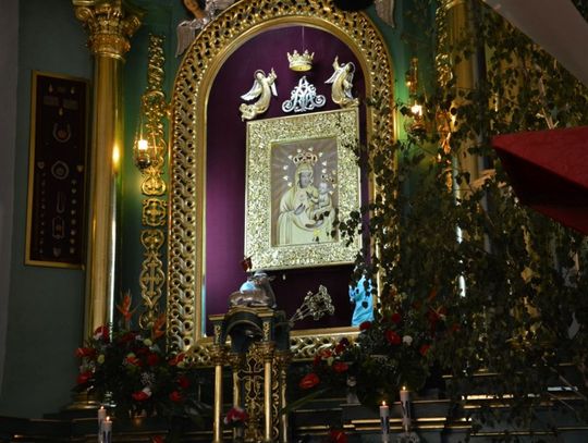 Sanktuarium Matki Bożej Szkaplerznej w Nabrożu