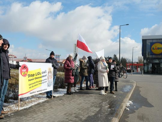 "STOP LIDL". Zamojski protest przeciwko inwestycji w Gietrzwałdzie