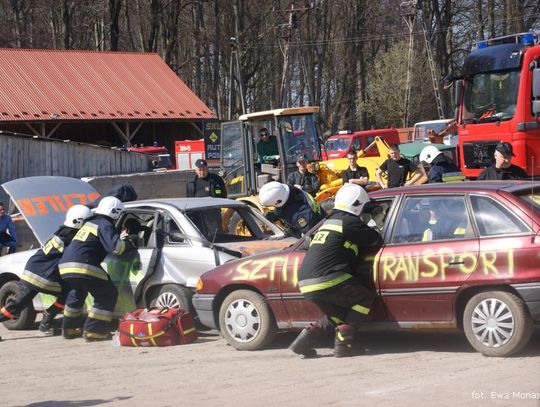 Strażackie pokazy ratownictwa