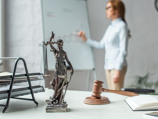 Studia prawnicze w modelu elastycznym – czy tradycyjny system kształcenia odchodzi do lamusa?