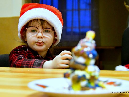 Świąteczne pierniczki w Dąbrówce