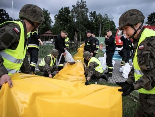 Terytorialsi pomagają przy powodzi w Gminie Biłgoraj