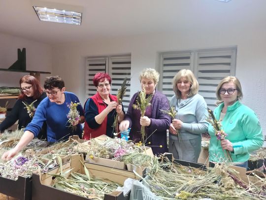 Tworzenie palm wielkanocnych