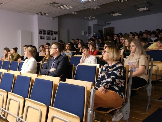 W Akademii Zamojskiej odbył się wykład o tematyce finansowej