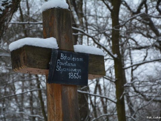 W lesie w Zawalowie obok Czartorii uczczono powstańców styczniowych