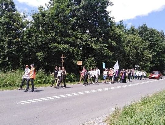 Wyruszyli do Matki Bożej Szkaplerznej