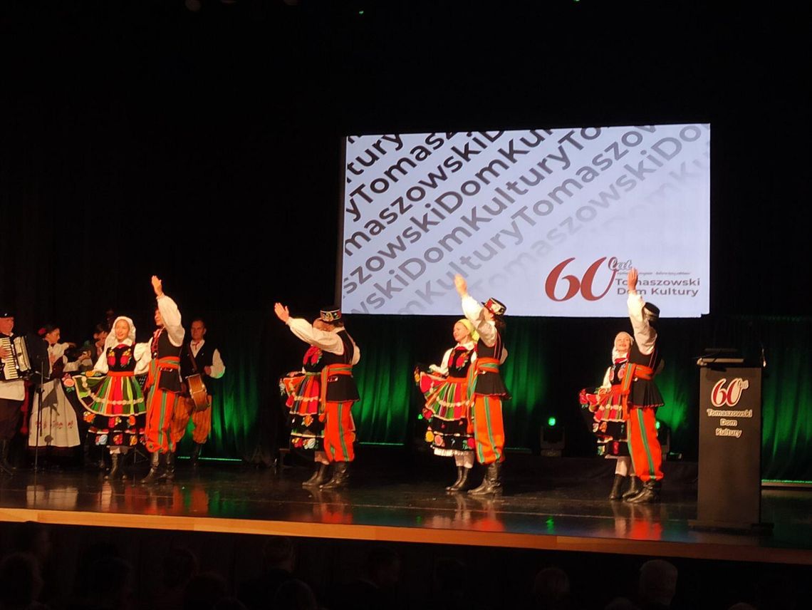 60 lat Tomaszowskiego Domu Kultury 60 lat Tomaszowskiego Domu Kultury