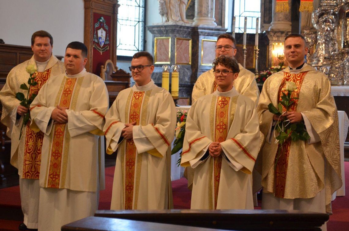 Alumni Wyższego Seminarium Duchownego Diecezji Zamojsko-Lubaczowskiej przyjęli święcenia diakonatu
