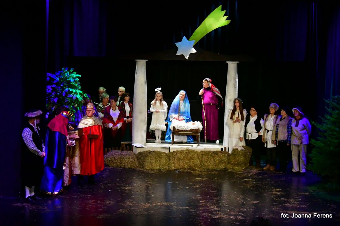 Biłgoraj. Jasełka i kolędowanie z seniorami
