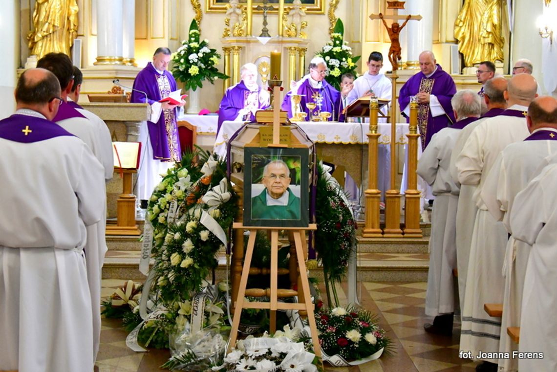 Biłgoraj. Pogrzeb ks. Bogusława Wojtasiuka
