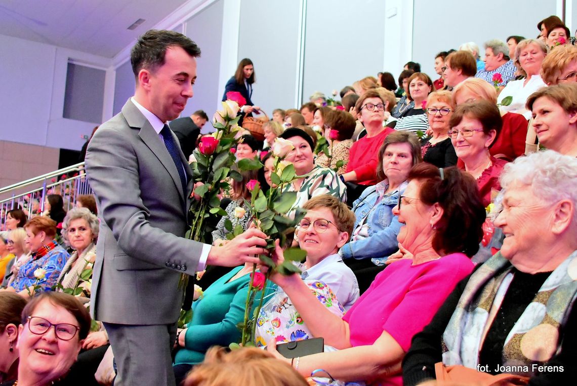 Biłgoraj. Powiatowy Dzień Kobiet Biłgoraj. Powiatowy Dzień Kobiet