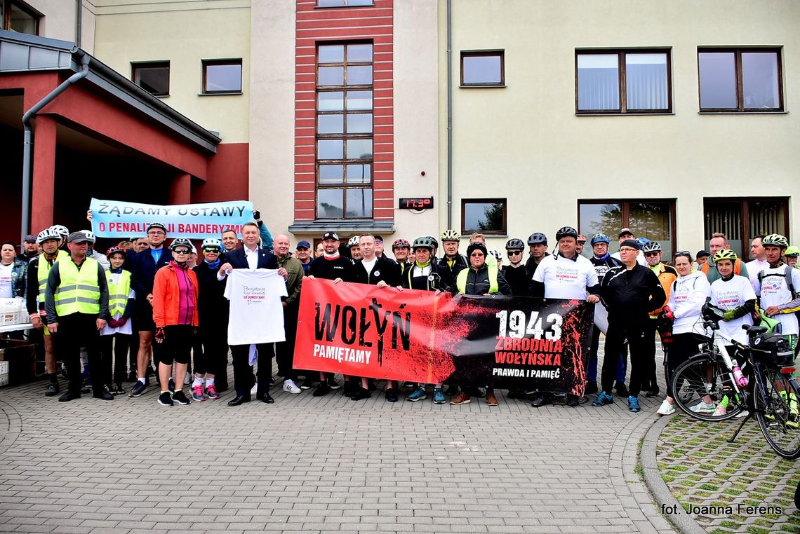 Biłgoraj. Powiatowy rajd pamięci do Domostawy Biłgoraj. Powiatowy rajd pamięci do Domostawy