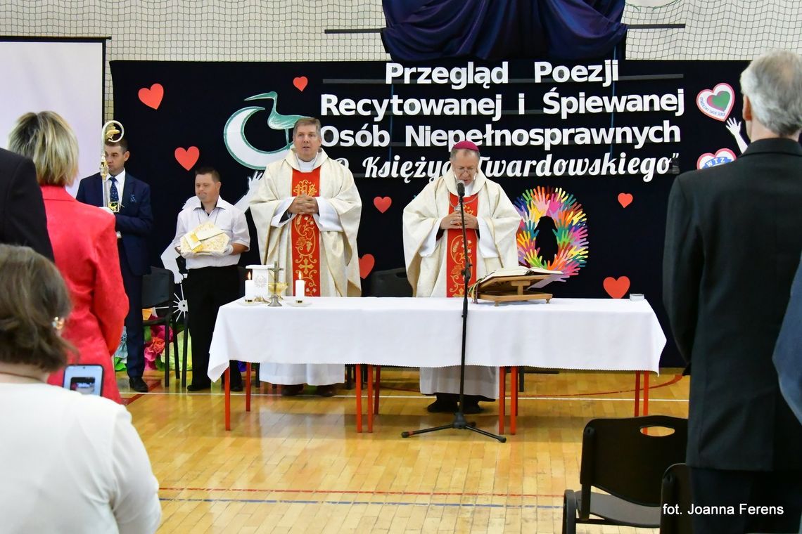 Biszcza. Jubileuszowy przegląd „O Księżyc Twardowskiego” Biszcza. Jubileuszowy przegląd „O Księżyc Twardowskiego”