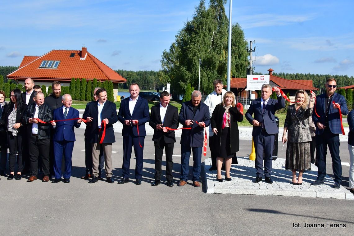Biszcza. Nowa droga nad zalewem Biszcza-Żary została otwarta Biszcza. Nowa droga nad zalewem Biszcza-Żary została otwarta