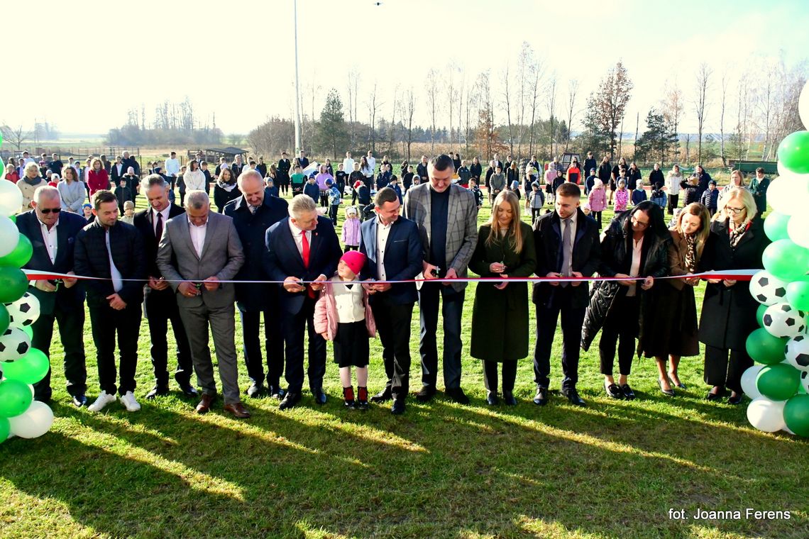 Biszcza. Nowe boiska gotowe do użytku Biszcza. Nowe boiska gotowe do użytku