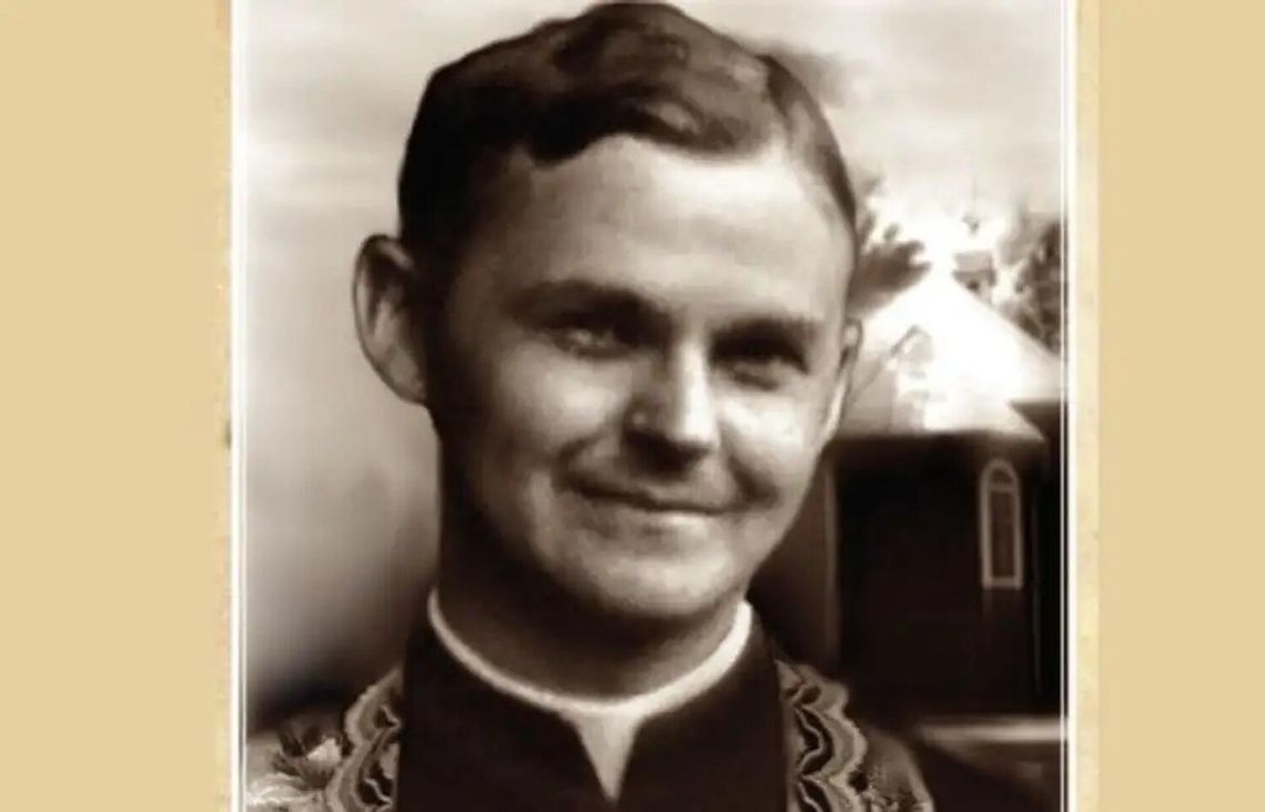 Błogosławiony ks. Zygmunt Pisarski w Różańcu Błogosławiony ks. Zygmunt Pisarski w Różańcu