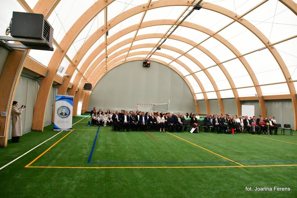 Bukowina. Nowoczesna hala sportowa otwarta