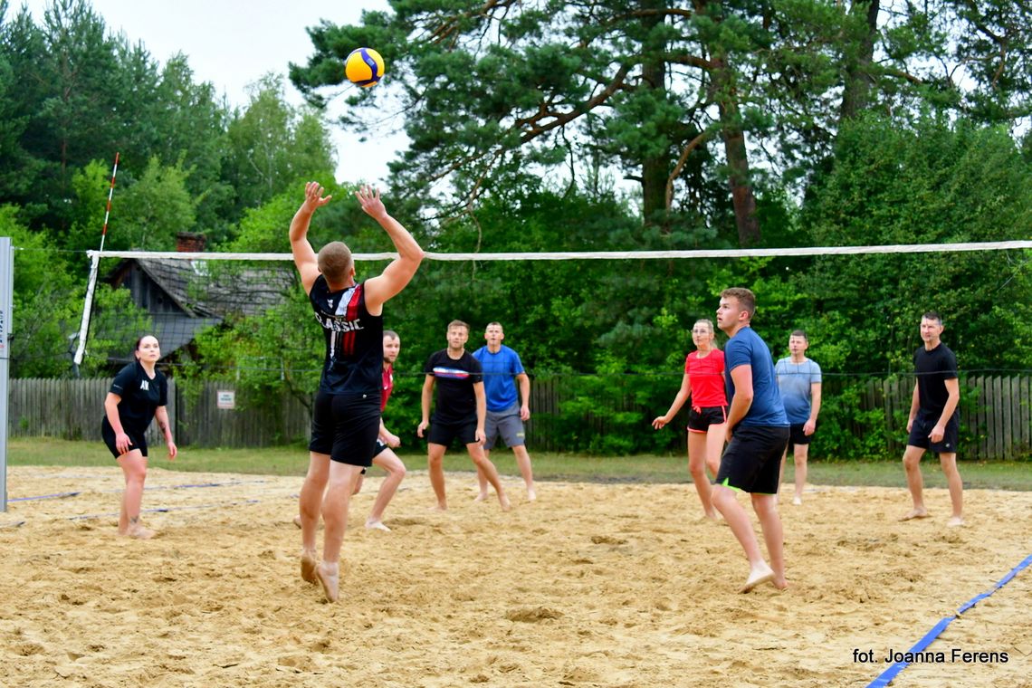 Dąbrowica. Turniej Siatkowej Piłki Plażowej o Puchar Wójta Gminy Biłgoraj