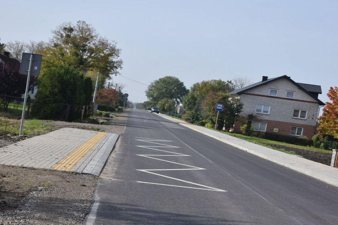 Dokonano otwarcia nowo wyremontowanych dróg powiatowych