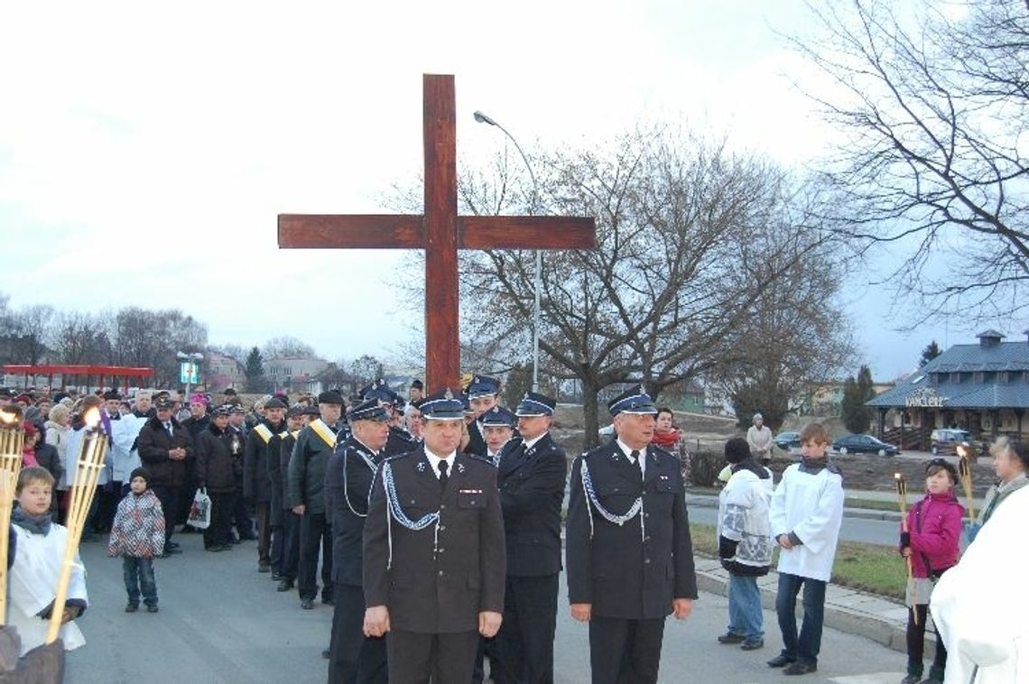 Droga Krzyżowa ulicami Zamościa 