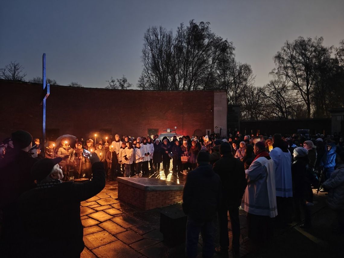 Droga krzyżowa ulicami Zamościa 2026