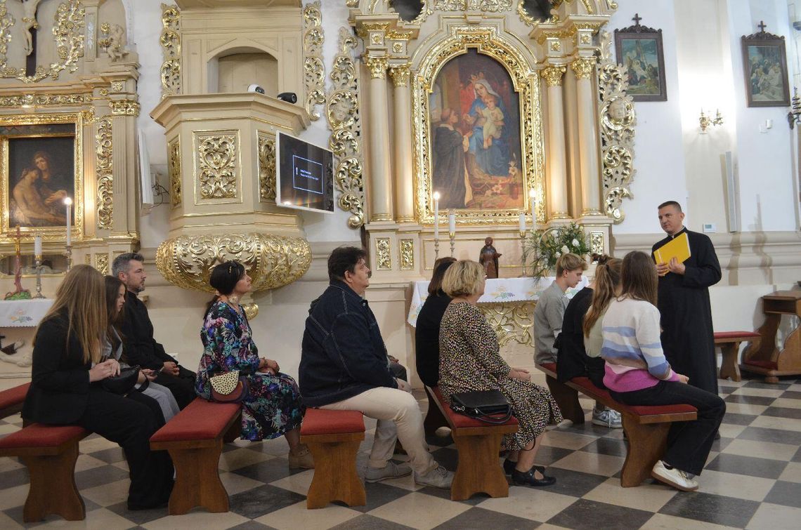 Gala otwarcia XIII edycji konkursu ,,Wierność bł. Karoliny Kózkówny i Męstwo św. Stanisława Kostki" Gala otwarcia XIII edycji konkursu ,,Wierność bł. Karoliny Kózkówny i Męstwo św. Stanisława Kostki"