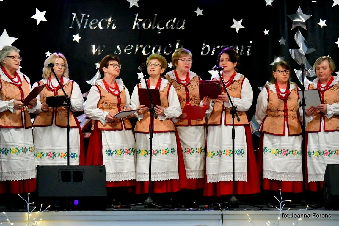 Gminny Przegląd Kolęd i Pastorałek w Biszczy