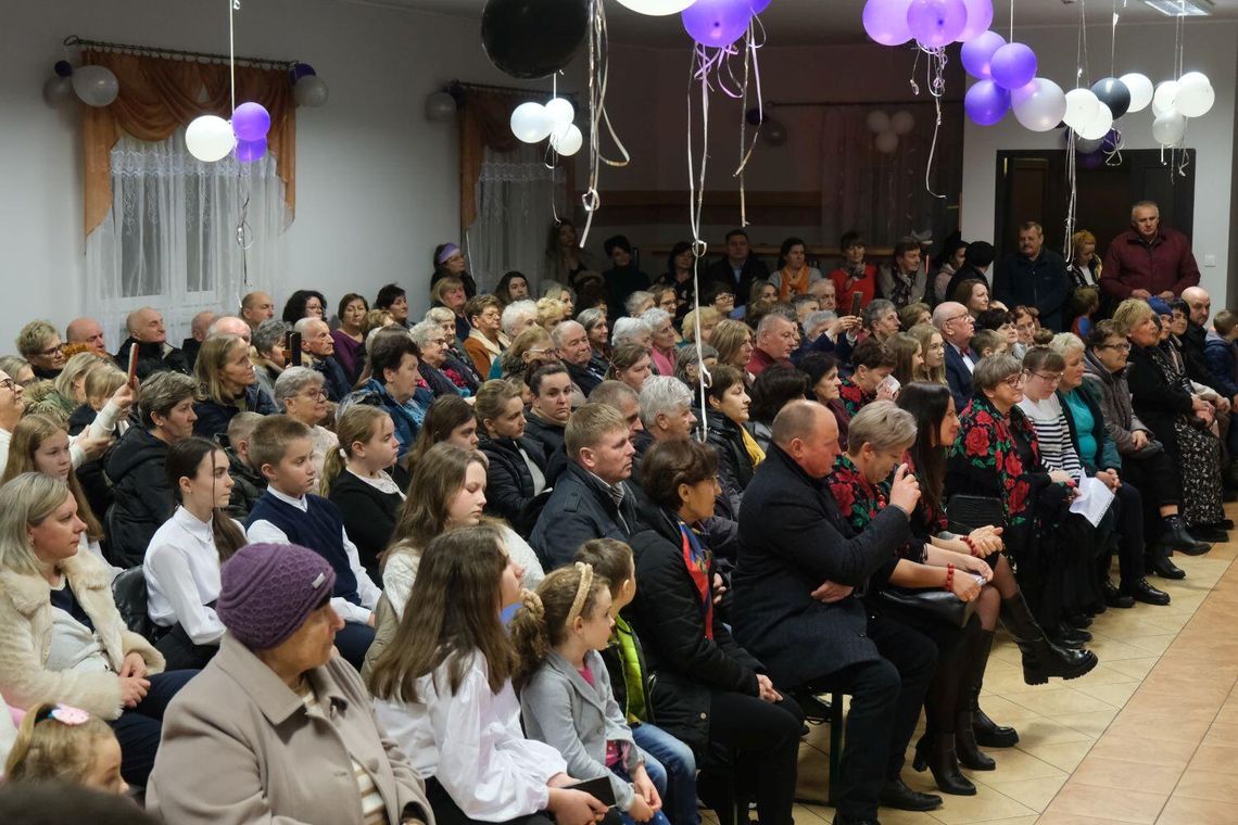 Koncert Kolęd i Pastorałek oraz zespołu Big Bit w Złojcu