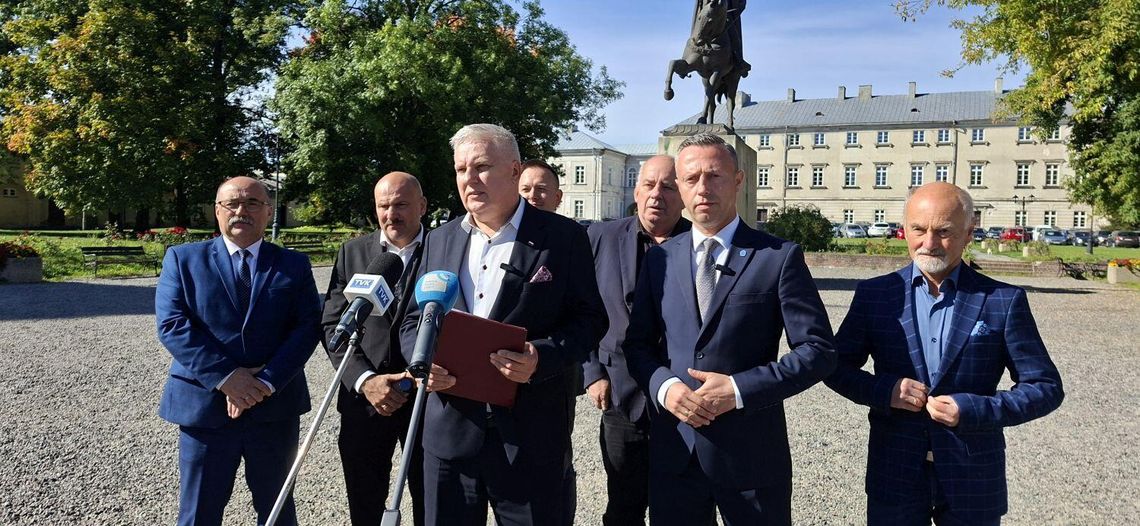 Konferencja prasowa dotycząca "Nowej 5 Koalicji Obywatelskiej"