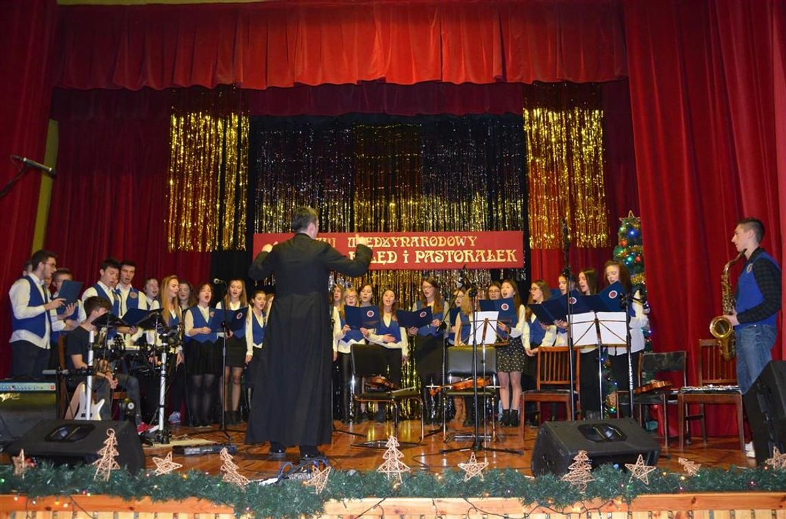 Laureaci z Krasnobrodu na podium w Będzinie