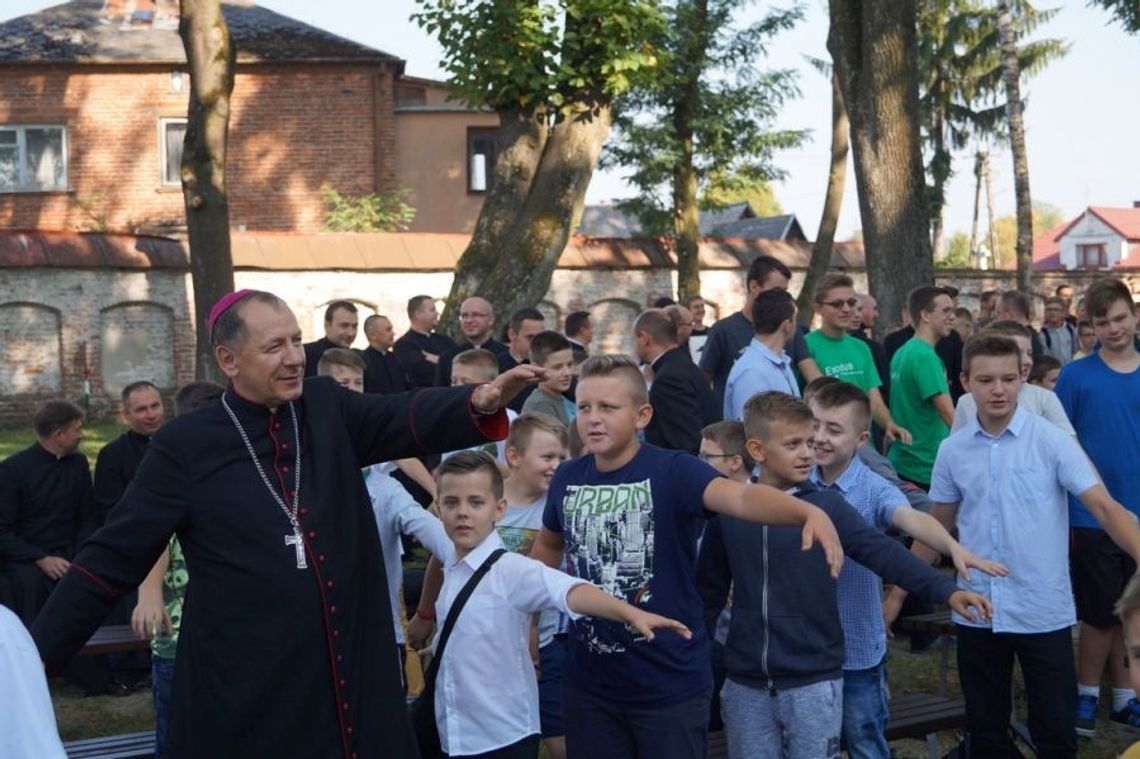 Liturgiczna Służba Ołtarza u Krasnobrodzkiej Pani