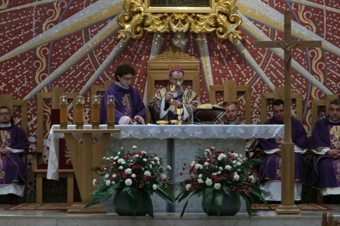 Msza święta za zmarłych kapłanów diecezji zamojsko-lubaczowskiej