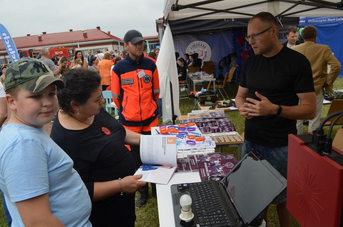 Naukowym Pikniku Rodzinnym „Z nauką za pan brat”
