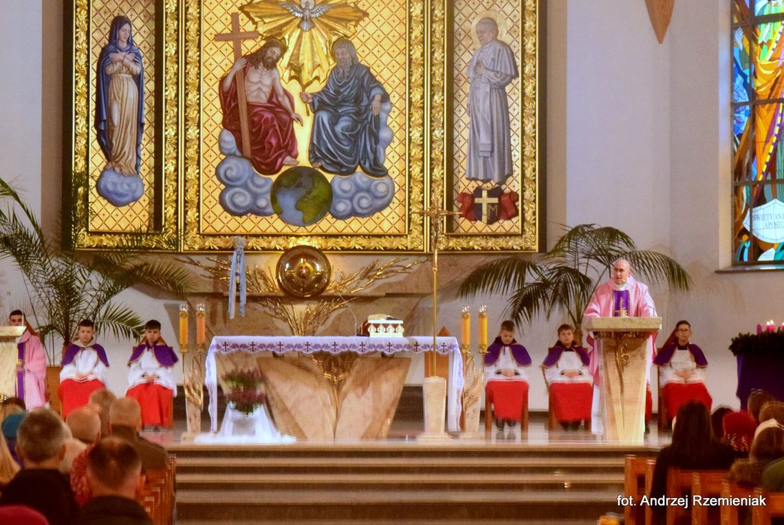 Niedziela Radiowa w parafii Chrystusa Króla w Biłgoraju Niedziela Radiowa w parafii Chrystusa Króla w Biłgoraju