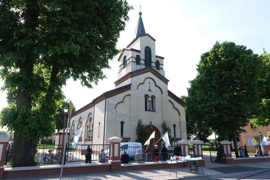 Niedziela Radiowa w parafii pw. Podwyższenia Krzyża Świętego w Horyszowie Polskim