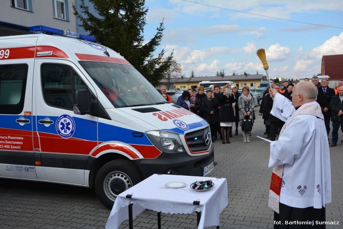 Nowe karetki dla zamojskiego pogotowia