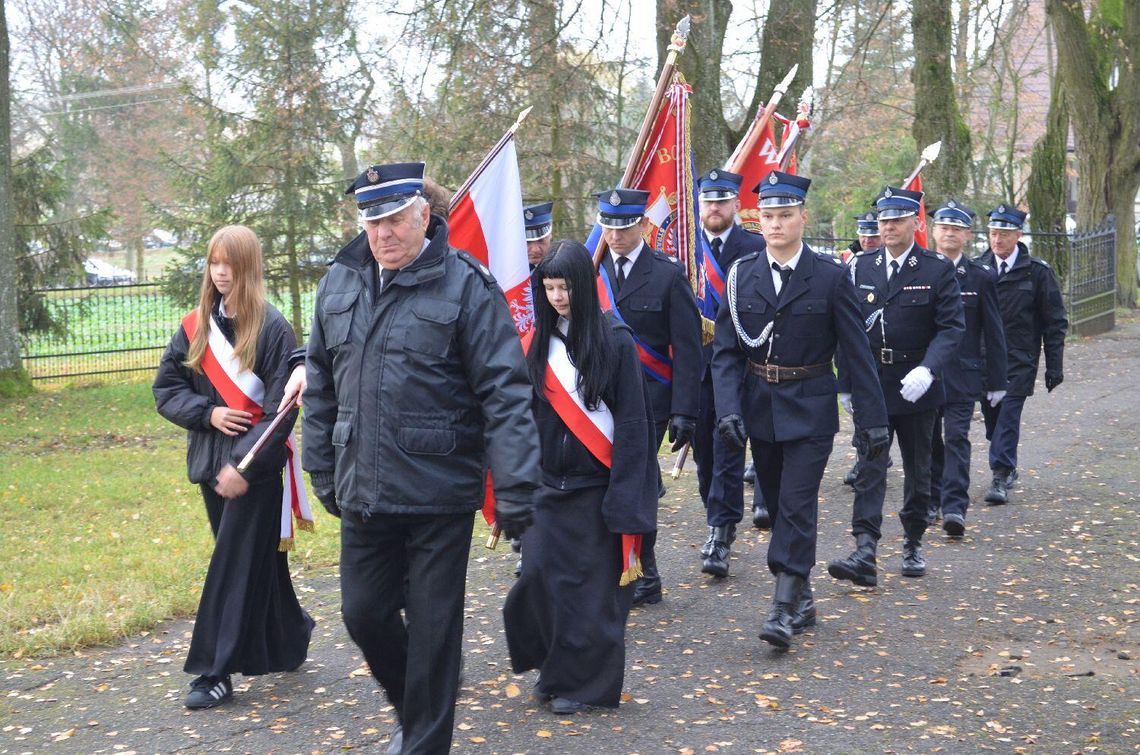Obchody 107 rocznicy Odzyskania Przez Polskę Niepodległości w Tarnawatce Obchody 107 rocznicy Odzyskania Przez Polskę Niepodległości w Tarnawatce