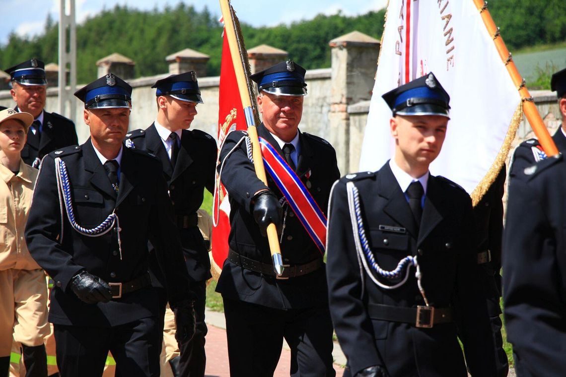 Ochotnicza Straż Pożarna w Dzierążni ma już 70 lat Ochotnicza Straż Pożarna w Dzierążni ma już 70 lat