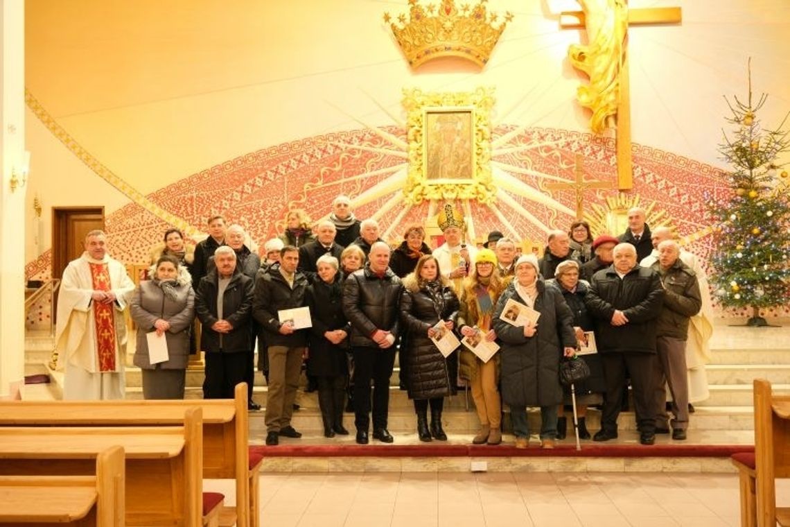 Odnowienie przyrzeczeń małżeńskich w parafii pw. Matki Bożej Królowej Polski w Zamościu