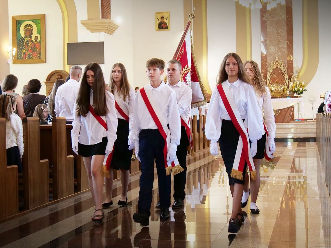 Początek roku szkolnego w Katolickiej Szkole Podstawowej w Zamościu Początek roku szkolnego w Katolickiej Szkole Podstawowej w Zamościu