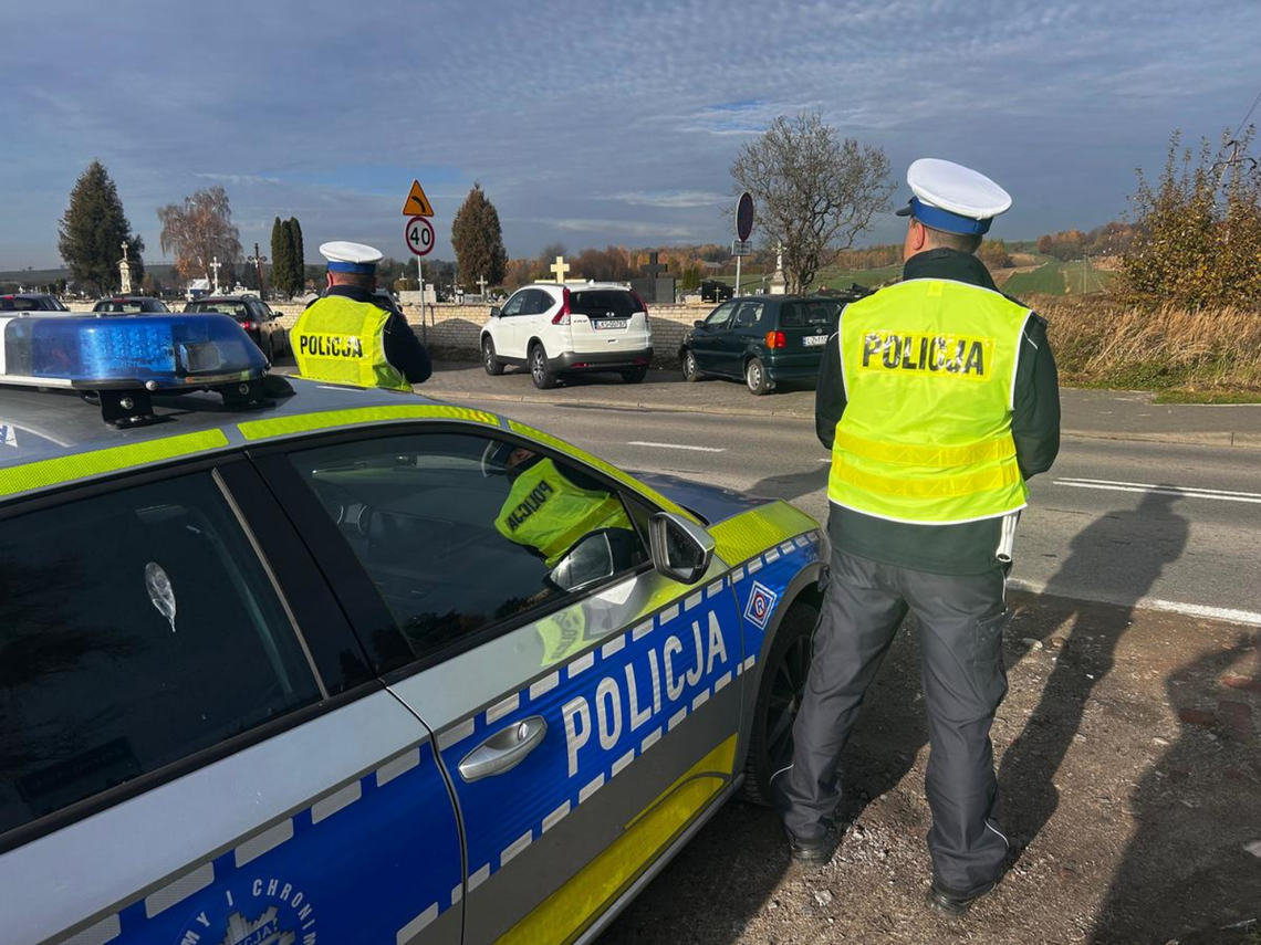 Podsumowanie policyjnych działań „Wszystkich Świętych 2025” w powiecie krasnostawskim