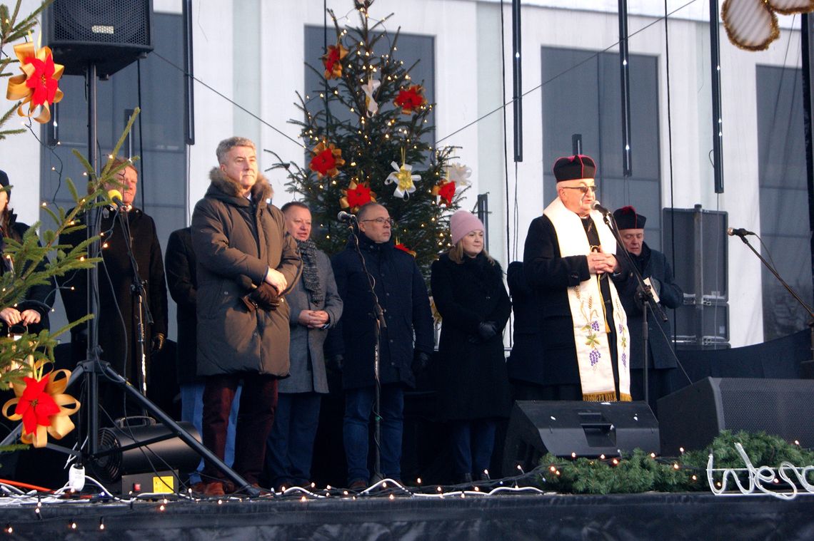 Pokoju na święta - wigilia miejska w Tomaszowie Lubelskim