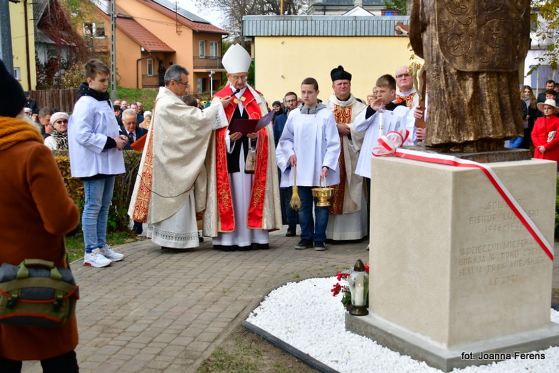 Poświęcenie pomnika kard. Wyszyńskiego w Goraju