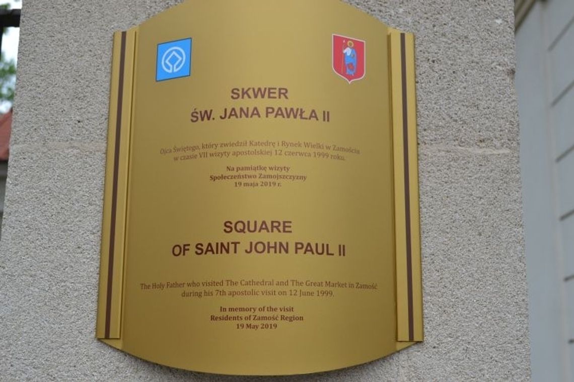 Poświęcono skwer im. świętego Jana Pawła II w Zamościu