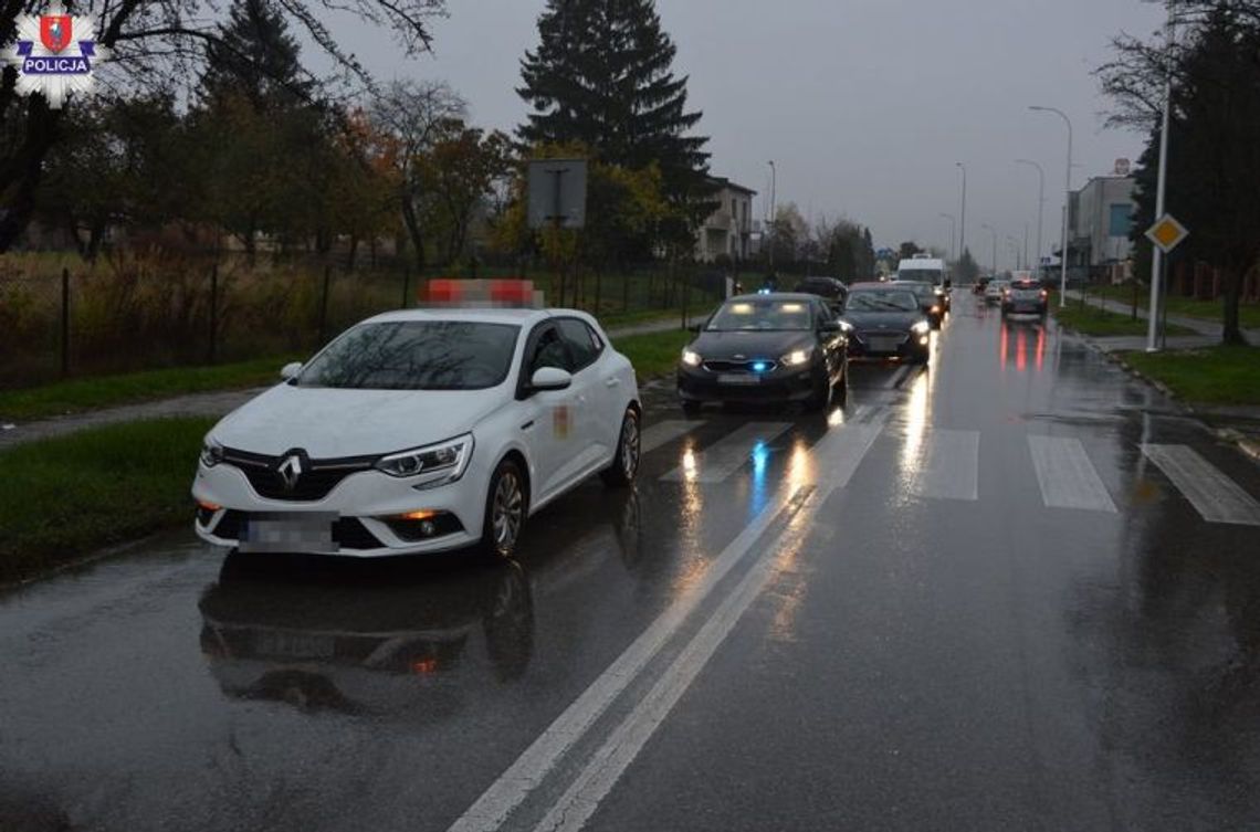 Potrącenie 73- latki na przejściu 