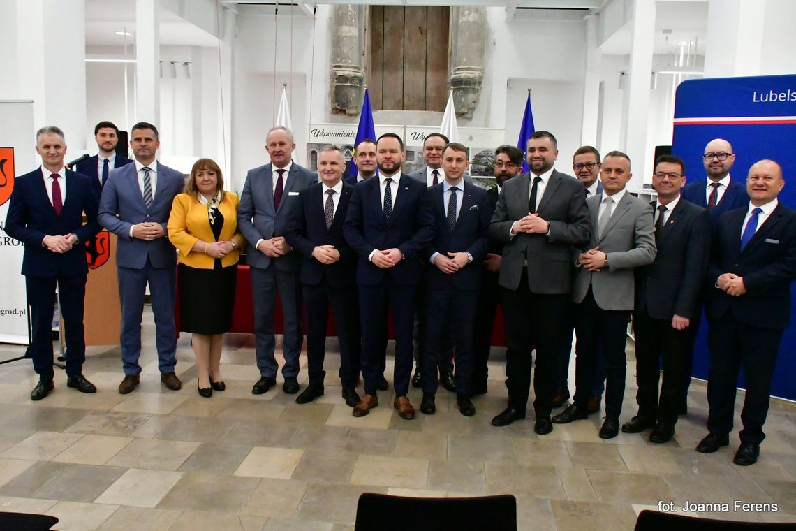 Powiat Biłgorajski. 31 mln zł na drogi w regionie Powiat Biłgorajski. 31 mln zł na drogi w regionie