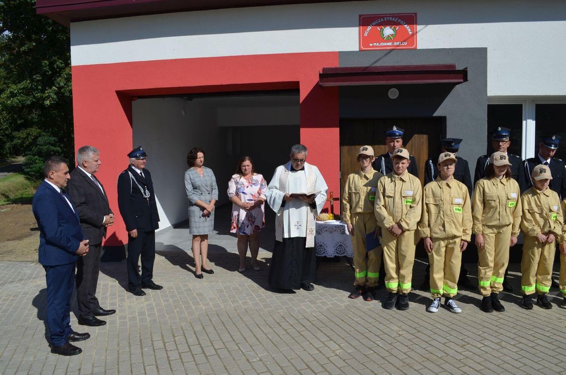 Remont Świetlicy Wiejskiej i Strażnicy Ochotniczej Straży Pożarnej w miejscowości Majdan-Sielec