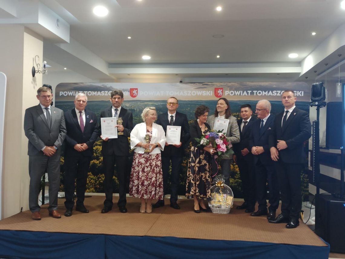Srebrny Gryf Powiatu Tomaszowskiego Srebrny Gryf Powiatu Tomaszowskiego