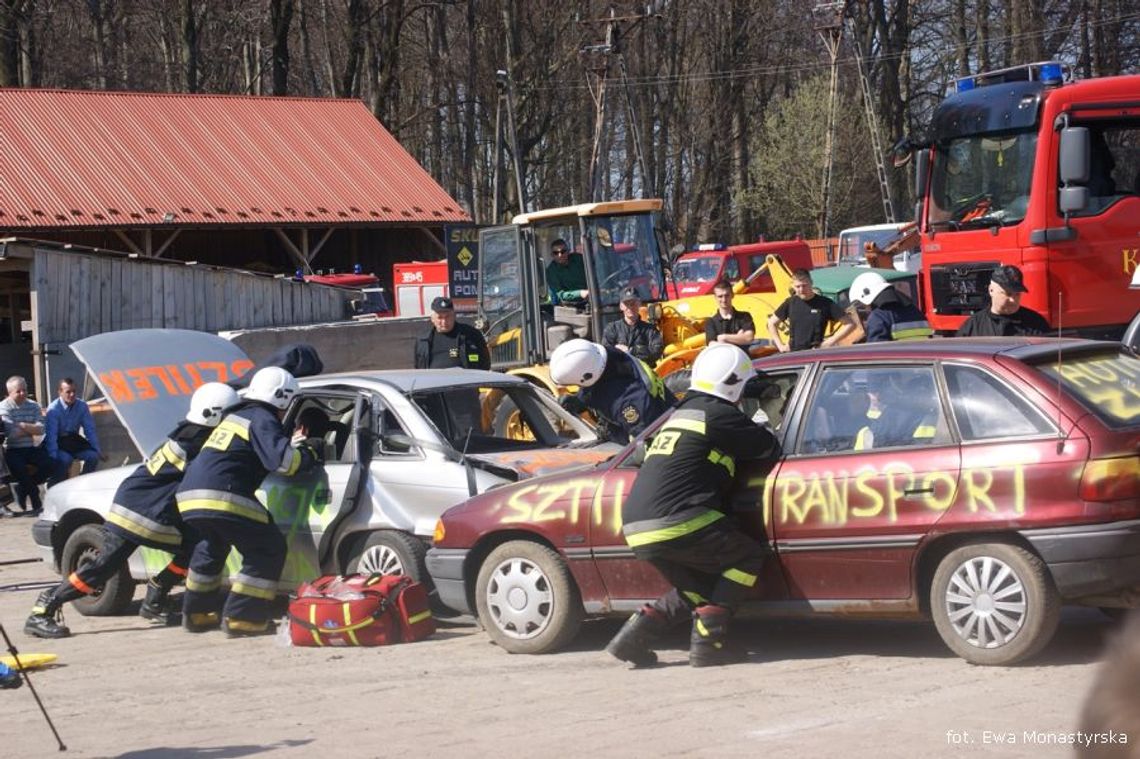 Strażackie pokazy ratownictwa