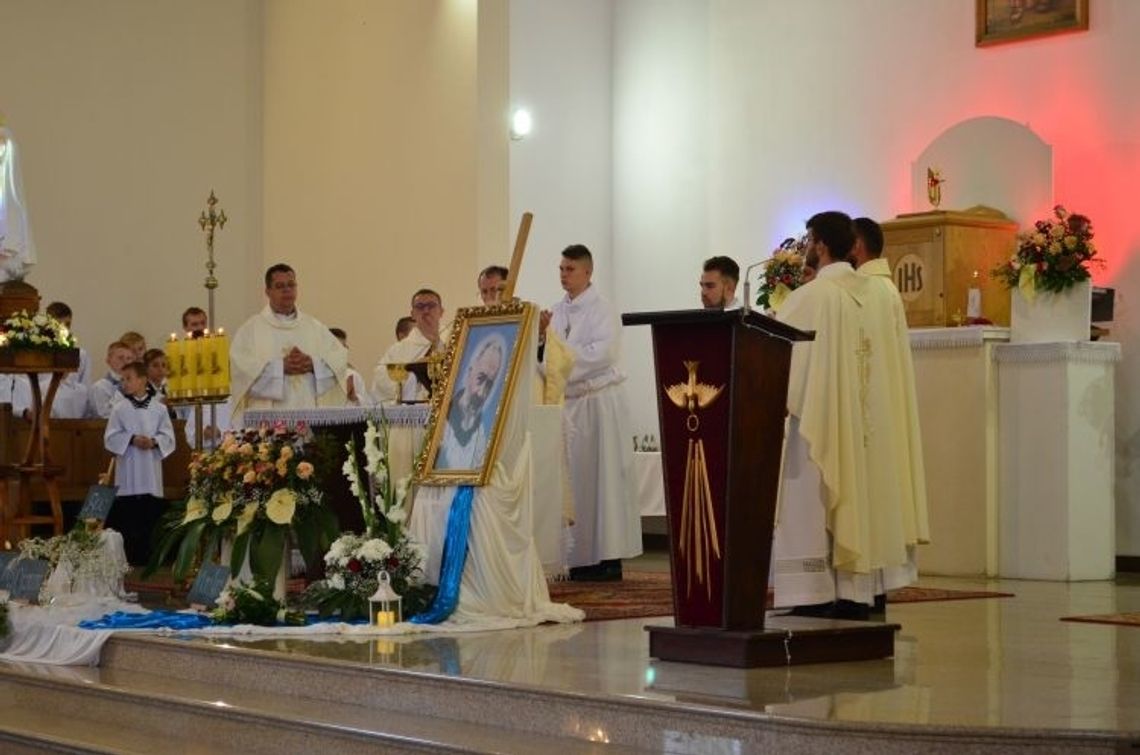 Szkoła katolicka im. św. Ojca Pio w Zamościu świętowała Dzień Patrona